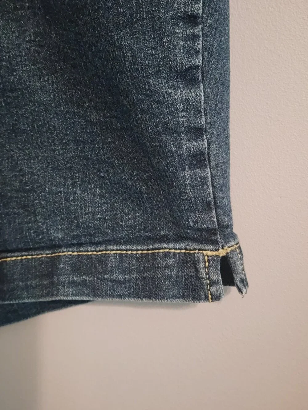 Gloria Vanderbilt Amanda Slimming Effect Jean Shorts Size 20W